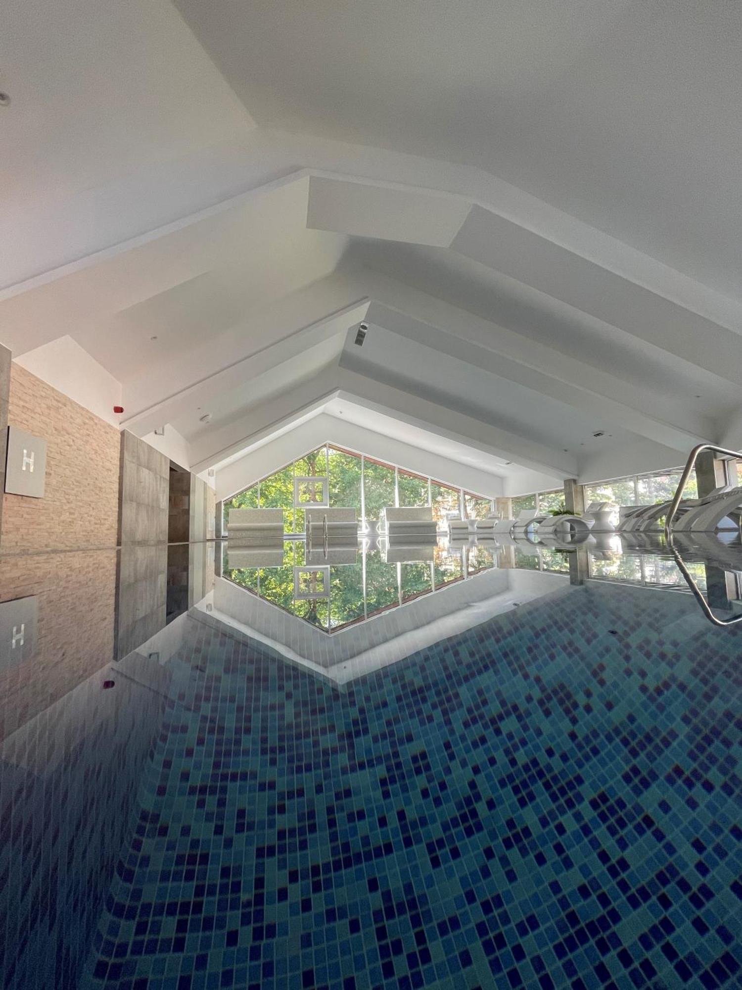 Hotel Podrinje บันยา โควิลยาชา ภายนอก รูปภาพ